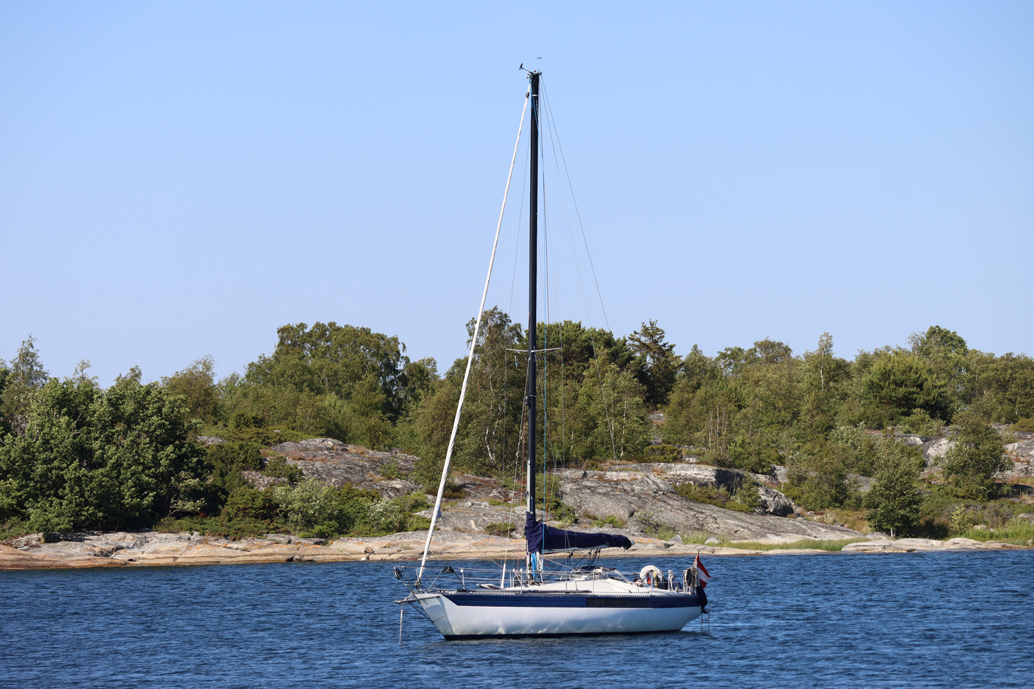 Akka - King's Cruiser 33